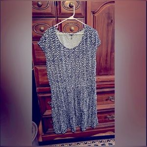 Daisy Fuentes | Dress w/ Dolman Sleeves | XL